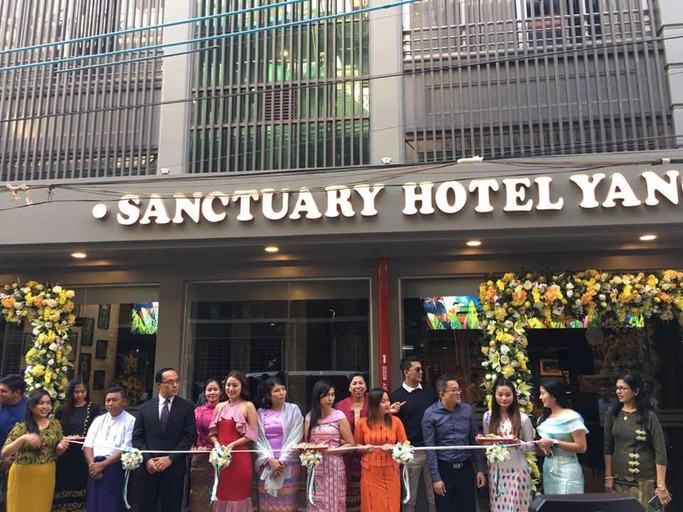 Sanctuary Hotel Yangon Extérieur photo